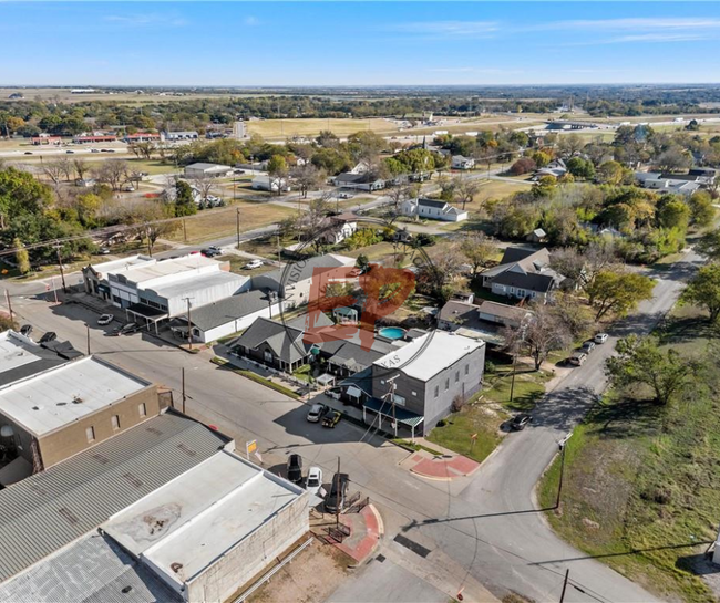 104 Center St in Lorena, TX - Building Photo - Building Photo