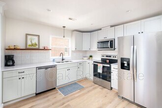 624 Maury Ave in Norfolk, VA - Building Photo - Building Photo