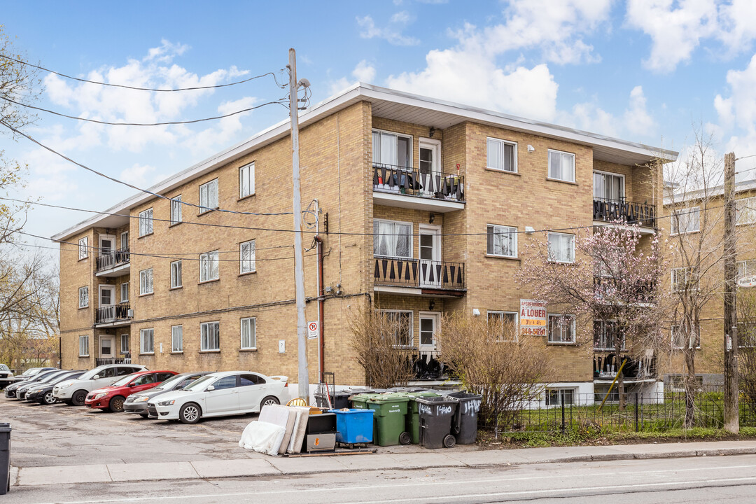 1450 Rue in Montréal, QC - Building Photo