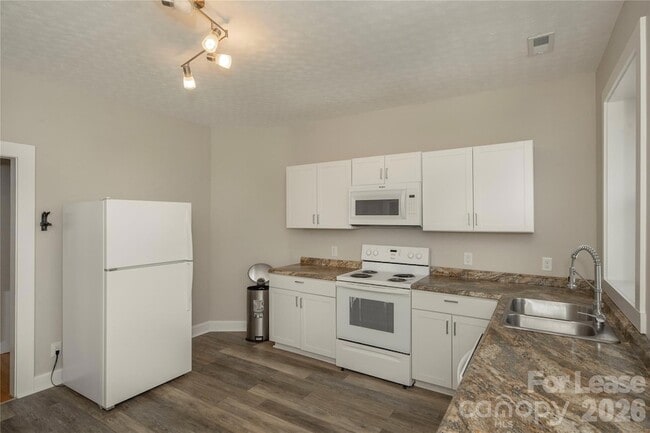 property at 212 S Broad St