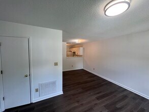 2807 Ferret Ct in Raleigh, NC - Building Photo - Building Photo