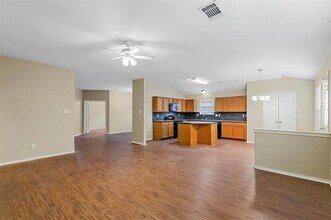 2811 Briarbrook Dr in Seagoville, TX - Building Photo - Building Photo