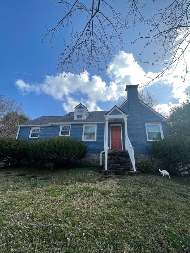 property at 726 Powers Ave