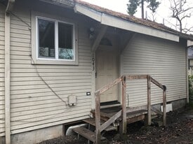 1043 Mill St in Eugene, OR - Building Photo