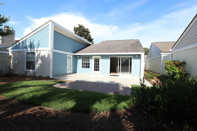 319 L'Atrium Dr in Destin, FL - Building Photo - Building Photo