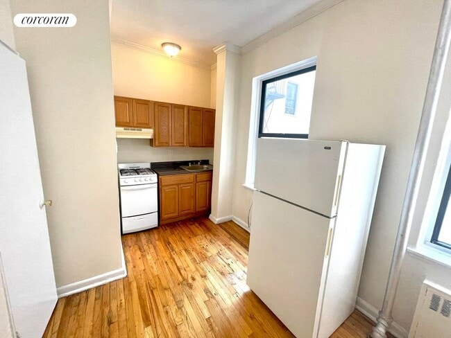 property at 612 W 137th St