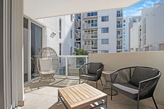 1700 SW 2nd Ave in Miami, FL - Foto de edificio - Building Photo