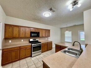 7126 Durango Creek Ln in Katy, TX - Building Photo - Building Photo