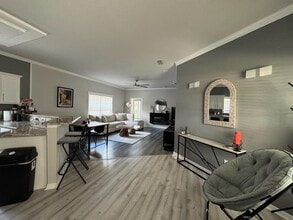 1376 NW 120th Way in Gainesville, FL - Building Photo - Building Photo