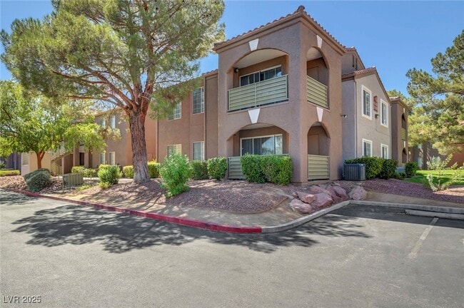 property at 2121 Blue Breeze Dr