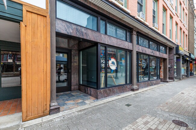108-114 E State St in Ithaca, NY - Building Photo - Primary Photo