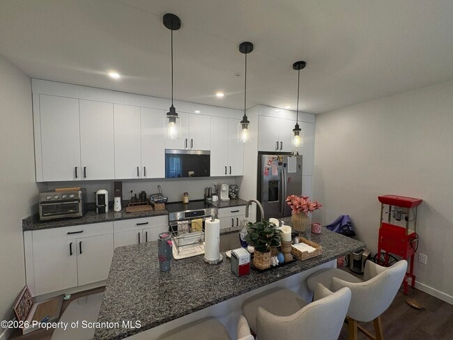 633 Main St in Dickson City, PA - Building Photo - Building Photo