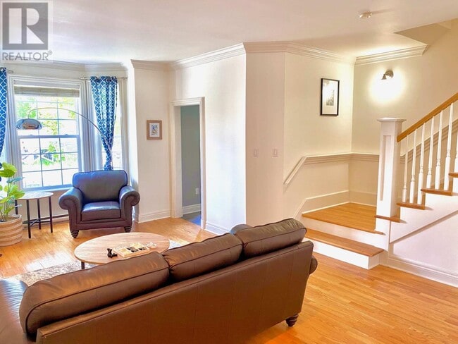8 Howe Pl in St John's, NL - Building Photo - Building Photo