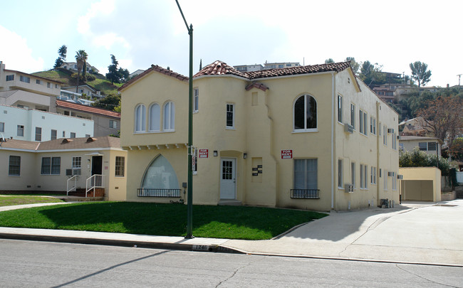 1244 E Acacia Ave in Glendale, CA - Building Photo - Building Photo