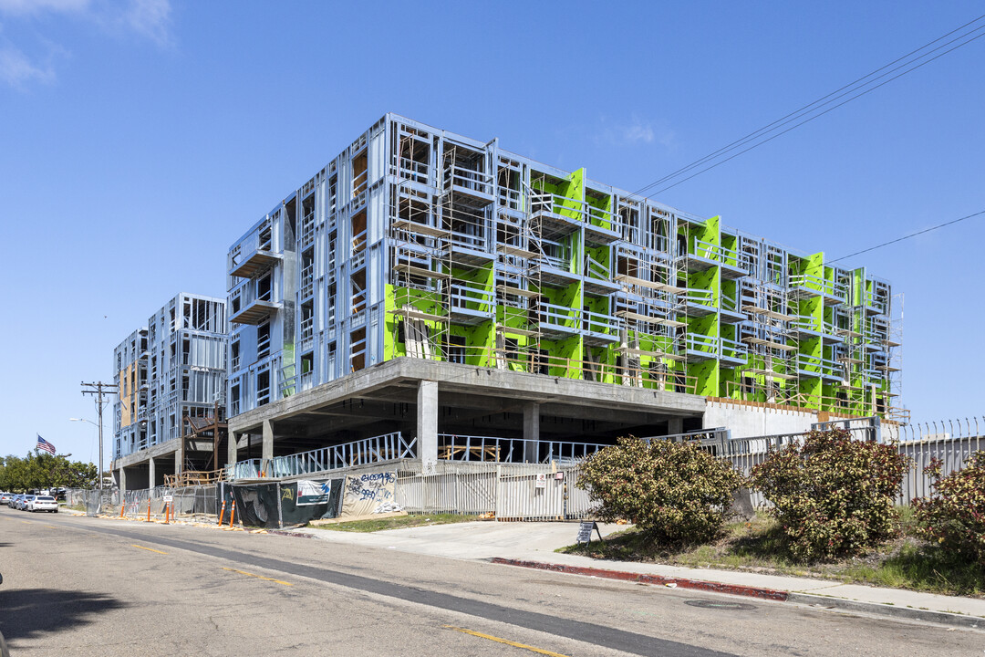 Paradise Senior Apartments in National City, CA - Building Photo