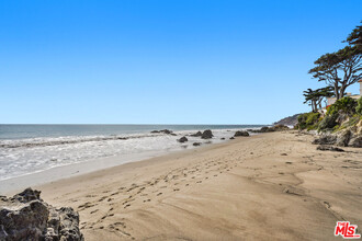 31777 Broad Beach Rd in Malibu, CA - Building Photo - Building Photo