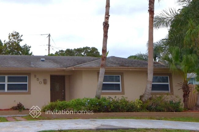 property at 250 SW 12th Ave