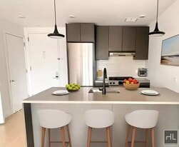 NORTHERN BOULEVARD in Queens, NY - Building Photo