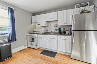 1722 N Pulaski St in Milwaukee, WI - Building Photo - Building Photo