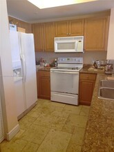 357 Almeria Ave, Unit 705 in Coral Gables, FL - Building Photo - Building Photo