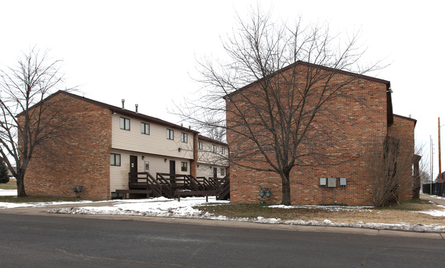 Carriage House in Portsmouth, OH - Building Photo - Building Photo