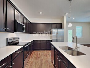 3627 Windward Hls Blvd in Apopka, FL - Foto de edificio - Building Photo