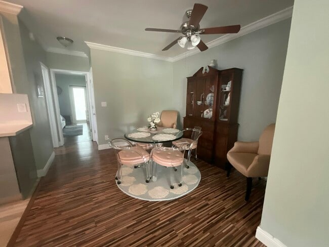 7327 Dickens Ave in Miami Beach, FL - Building Photo - Building Photo