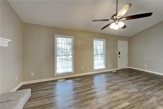 379 Sumer Ln N in Douglasville, GA - Building Photo - Building Photo