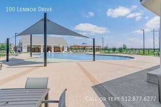 100 Lennox Dr in Niederwald, TX - Building Photo - Building Photo