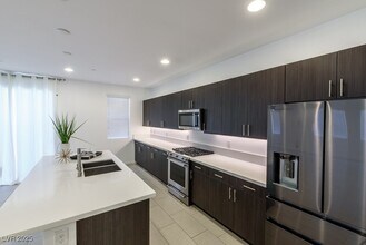 11278 Kraft Mountain Ave in Las Vegas, NV - Building Photo - Building Photo