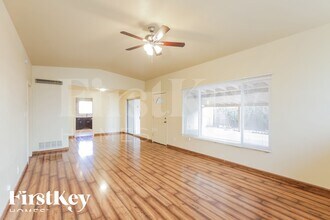 4144 E Almeria Rd in Phoenix, AZ - Building Photo - Building Photo