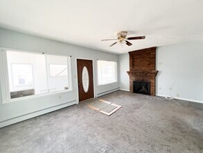 14 Blackall Rd in Milford, CT - Building Photo - Building Photo