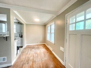 2709 N 66th St in Omaha, NE - Building Photo - Building Photo