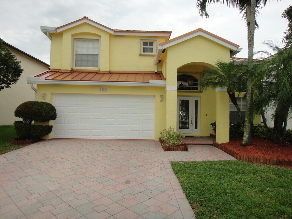 15060 Corby Ct in Wellington, FL - Building Photo