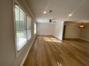 102 Edgewater Club Rd in Wilmington, NC - Building Photo - Building Photo