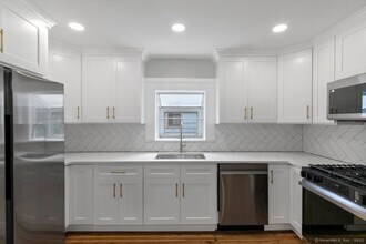 48 Hubinger St in New Haven, CT - Building Photo - Building Photo