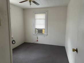 3204 Bartlett St in Parkersburg, WV - Building Photo - Building Photo