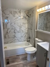 6 Griffin Ln in Fairfield, OH - Foto de edificio - Building Photo