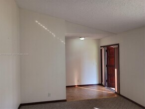 1125 NW 78th Ave in Plantation, FL - Building Photo - Building Photo