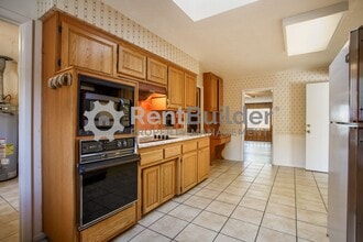 4725 Westridge Pl NE in Albuquerque, NM - Building Photo - Building Photo
