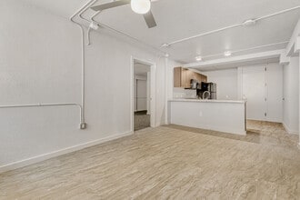 Inn Town Lofts in Lubbock, TX - Foto de edificio - Building Photo