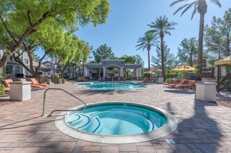 Viviani in Las Vegas, NV - Building Photo - Building Photo