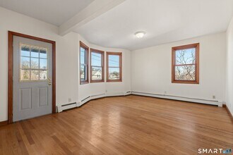 275 Jennings Rd in Fairfield, CT - Building Photo - Building Photo