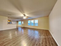 10413 Hideaway Trail in Fort Worth, TX - Building Photo - Building Photo