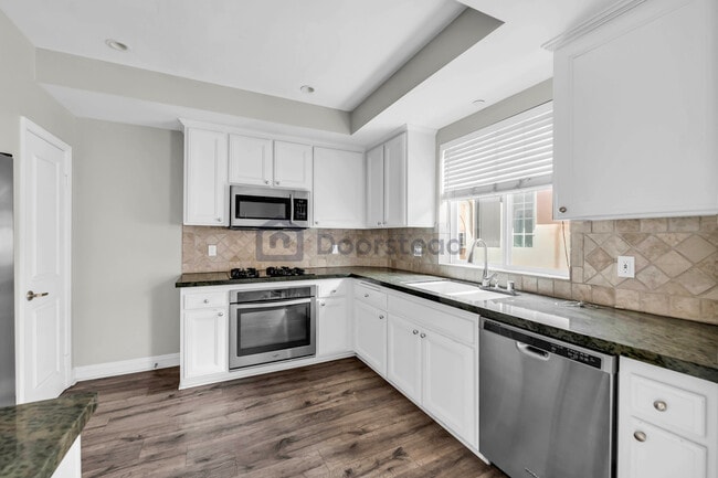 property at 1838 Corinth Ave