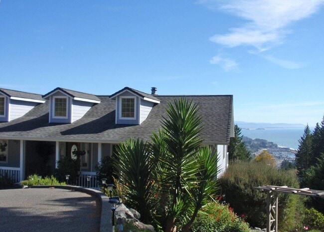 property at 97671 Marina Heights Loop