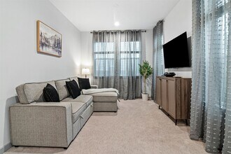 829 Emile St in Houston, TX - Building Photo - Building Photo