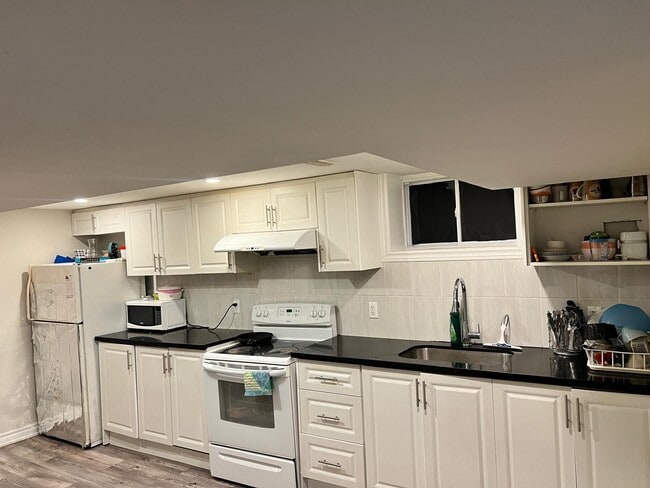 property at 116 Dorcot Ave