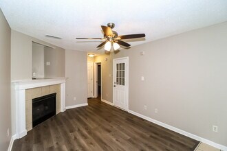 1248 Calebs Ridge Dr in Cordova, TN - Building Photo - Building Photo