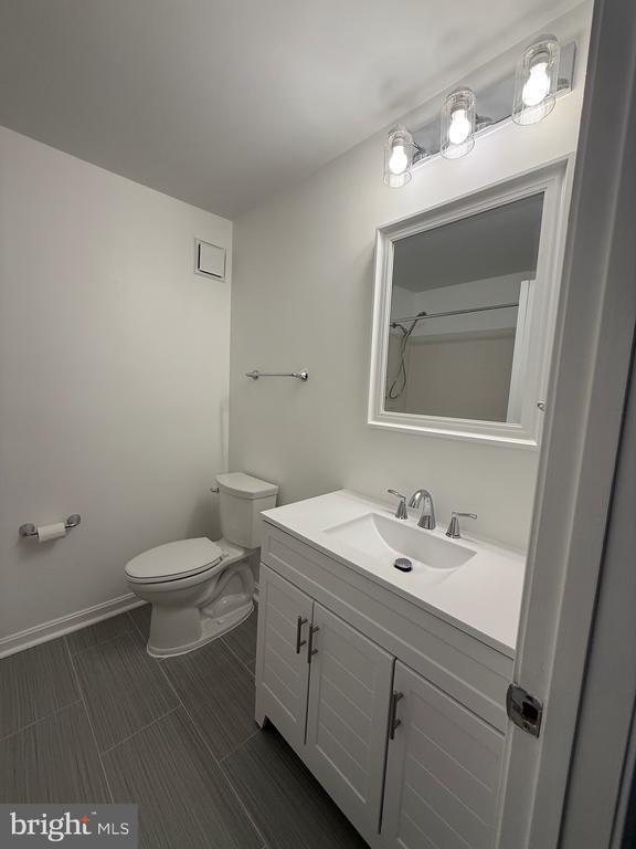 16342 Taconic Cir in Montclair, VA - Building Photo - Building Photo